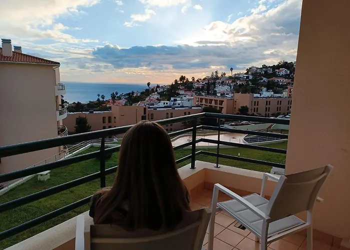 Garajau Terrace Apartment - Pool And Free Parking