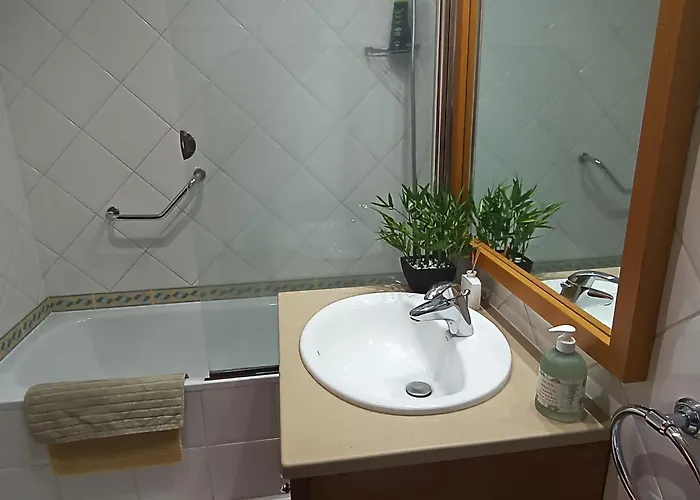 Garajau Terrace Apartment - Pool And Free Parking 公寓